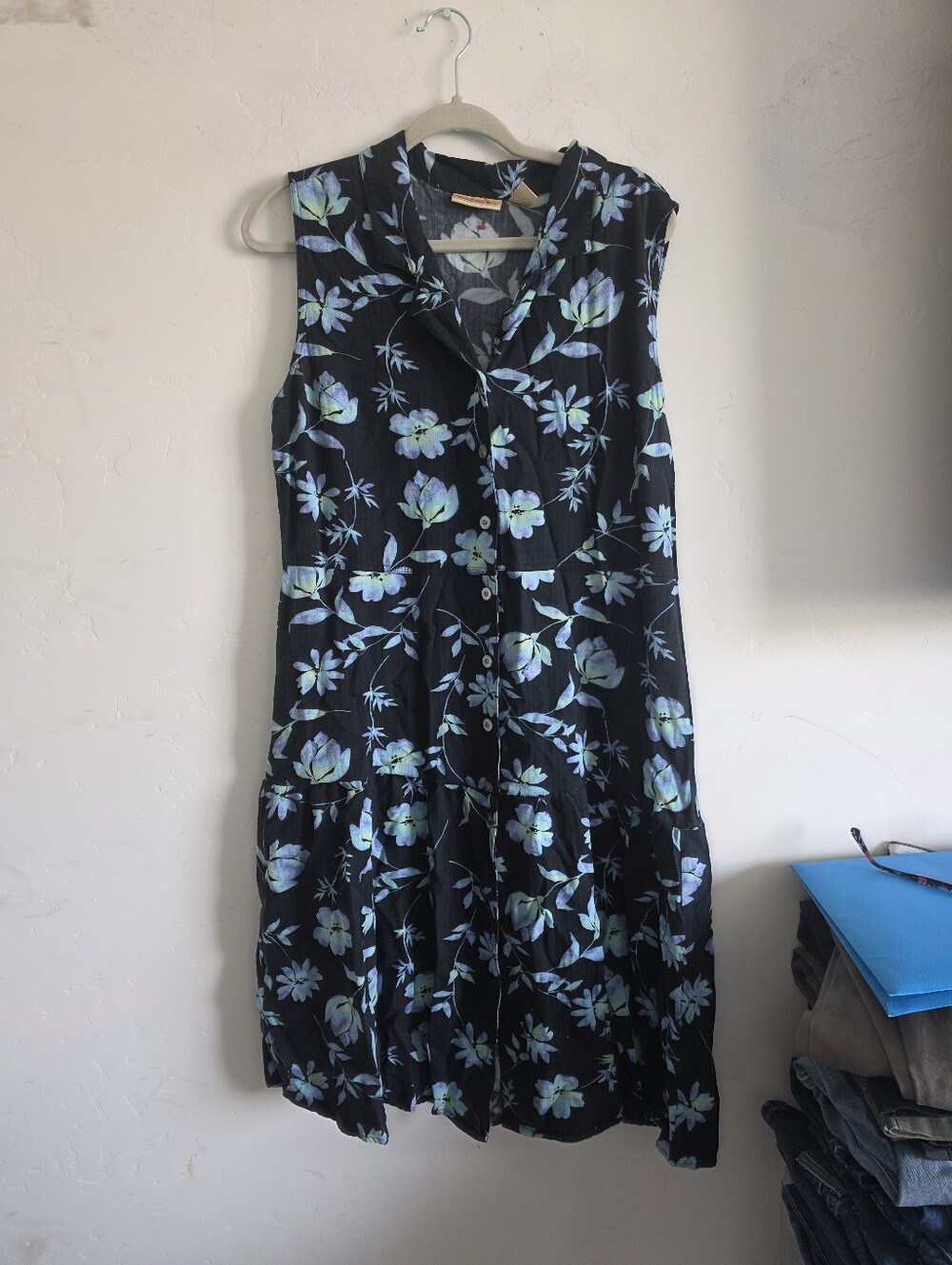 Sleeveless Midi Button-Front Dress in Black with Blue Floral Print